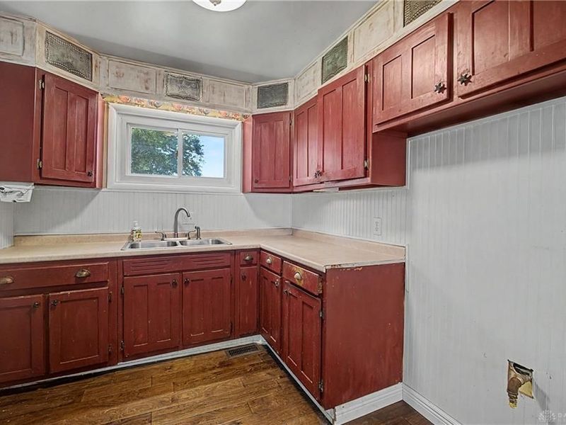 481 Darnell Drive, Riverside, OH 45431 Photo 12