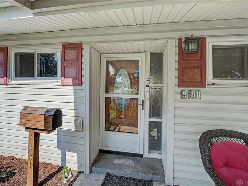 481 Darnell Drive, Riverside, OH 45431 Photo 2