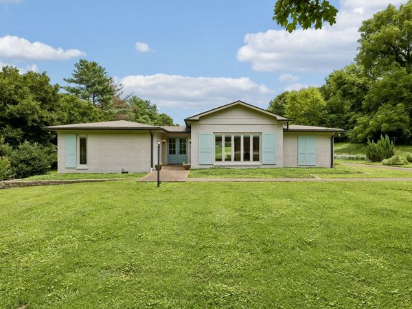 702 Wilson Pike, Brentwood, TN 37027