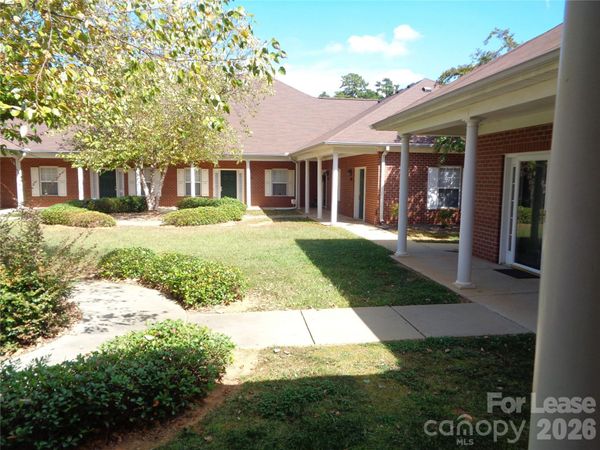 7033 Somerset Springs Drive , Charlotte, NC 28262