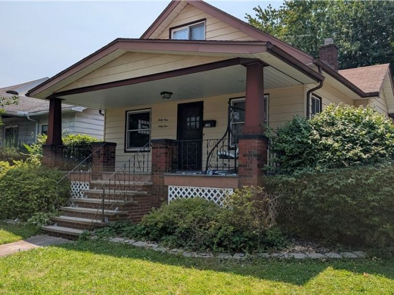 4164 W 50th Street, Cleveland, OH 44144 Photo 4