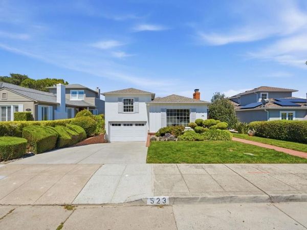 523 Iowa Drive, San Mateo, CA 94402