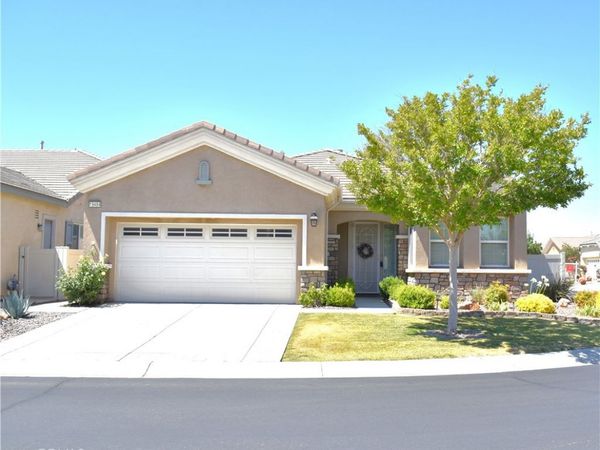 19484 Biltmore , Apple Valley, CA 92308