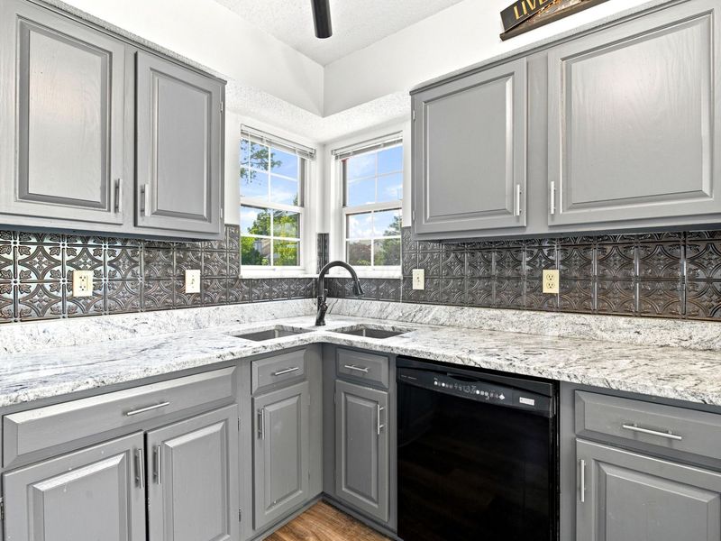 6312 Youngland Drive, Columbus, OH 43228 Photo 10