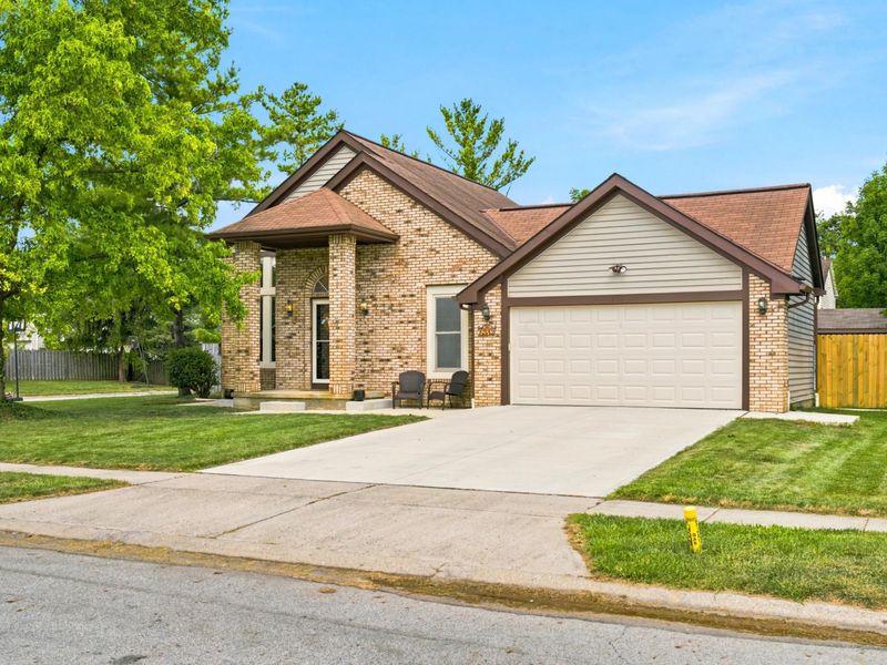 6312 Youngland Drive, Columbus, OH 43228 Photo 2