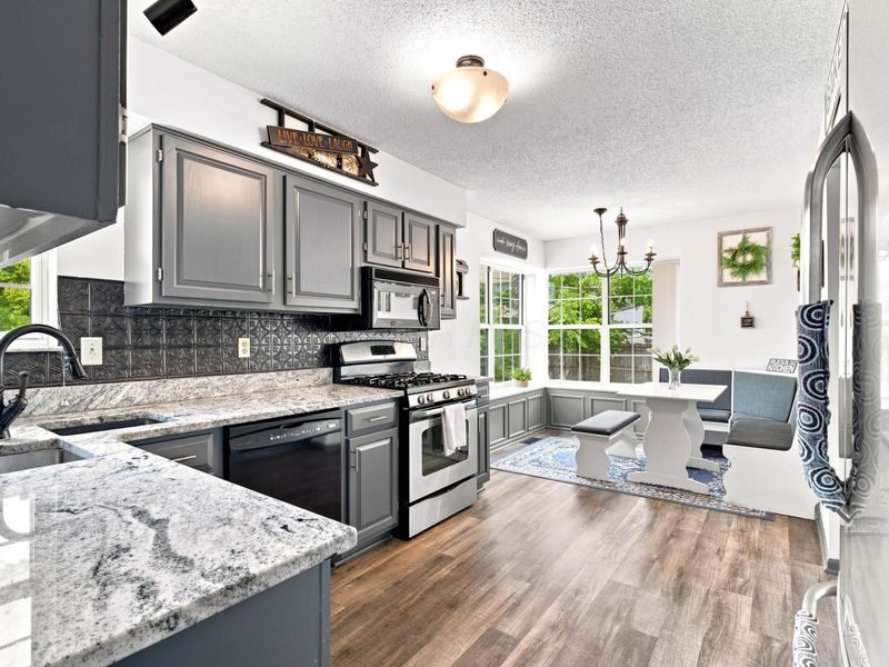 6312 Youngland Drive, Columbus, OH 43228 Photo 9