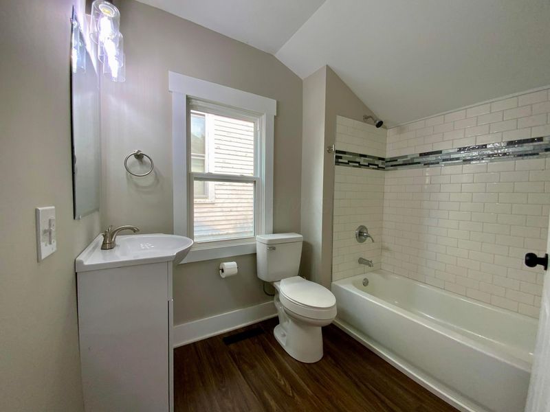 113 E Hamtramck Street, Unit 1/2, Mount Vernon, OH 43050 Photo 12