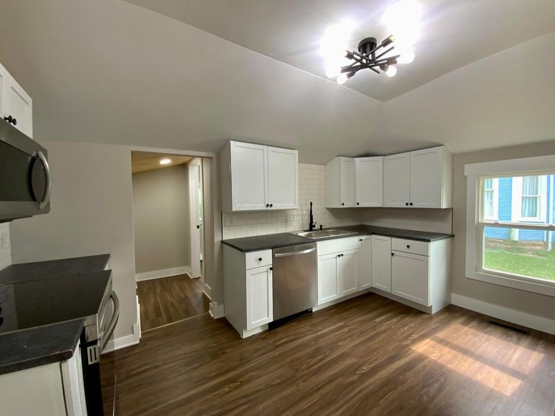 113 E Hamtramck Street, Unit 1/2, Mount Vernon, OH 43050 Photo 5