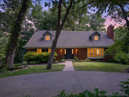 1902 Skyline Place Bartlesville, OK 74006