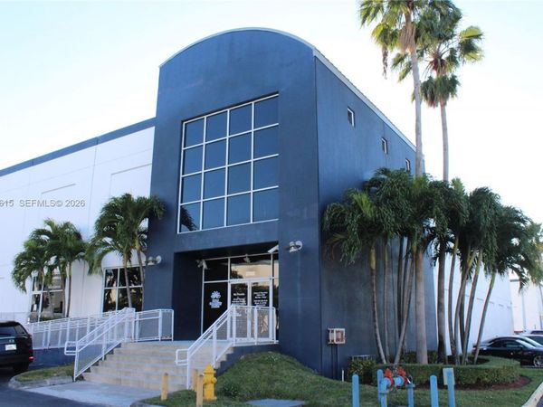 7620 NW 25th St , Unit 1, Miami, FL 33122