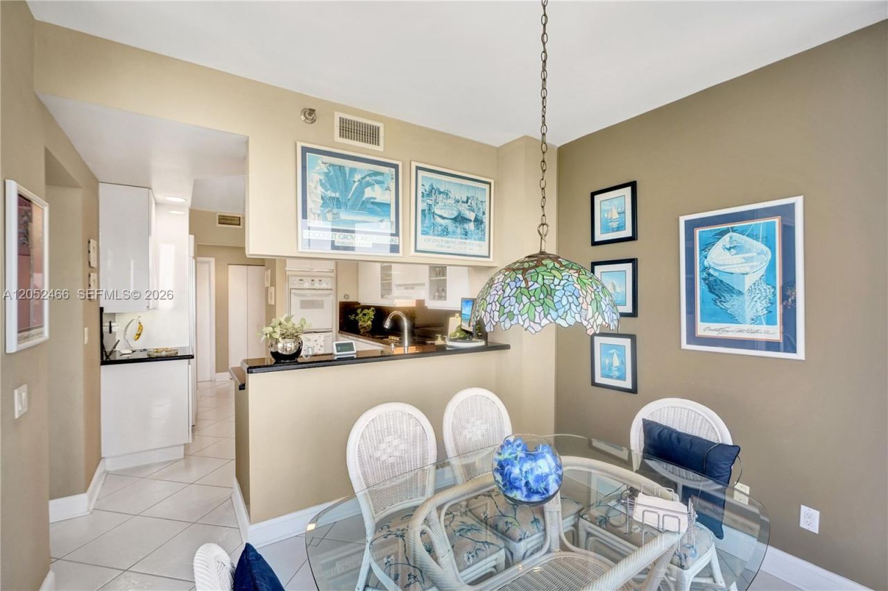 21150 Point Pl , Unit 805, Aventura, FL 33180 Photo