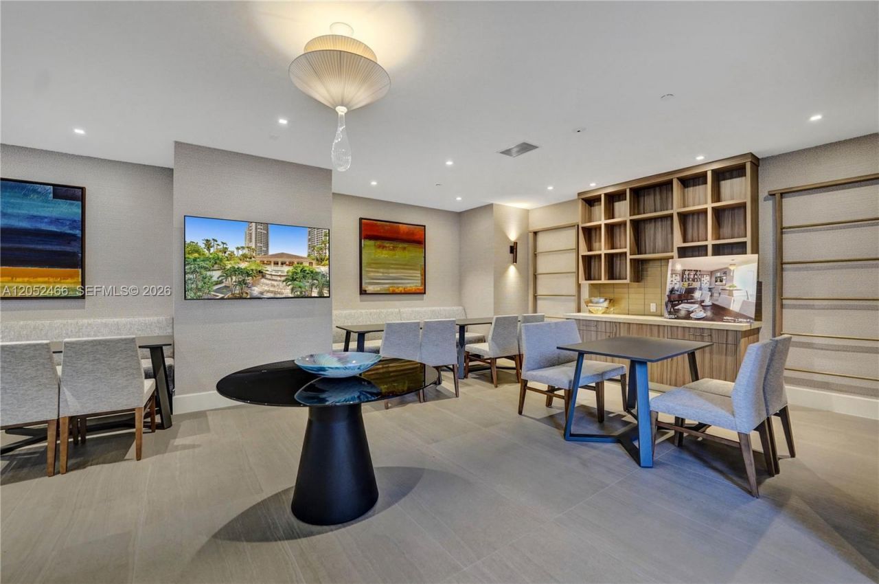 21150 Point Pl , Unit 805, Aventura, FL 33180 Photo