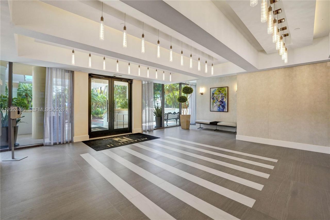 21150 Point Pl , Unit 805, Aventura, FL 33180 Photo