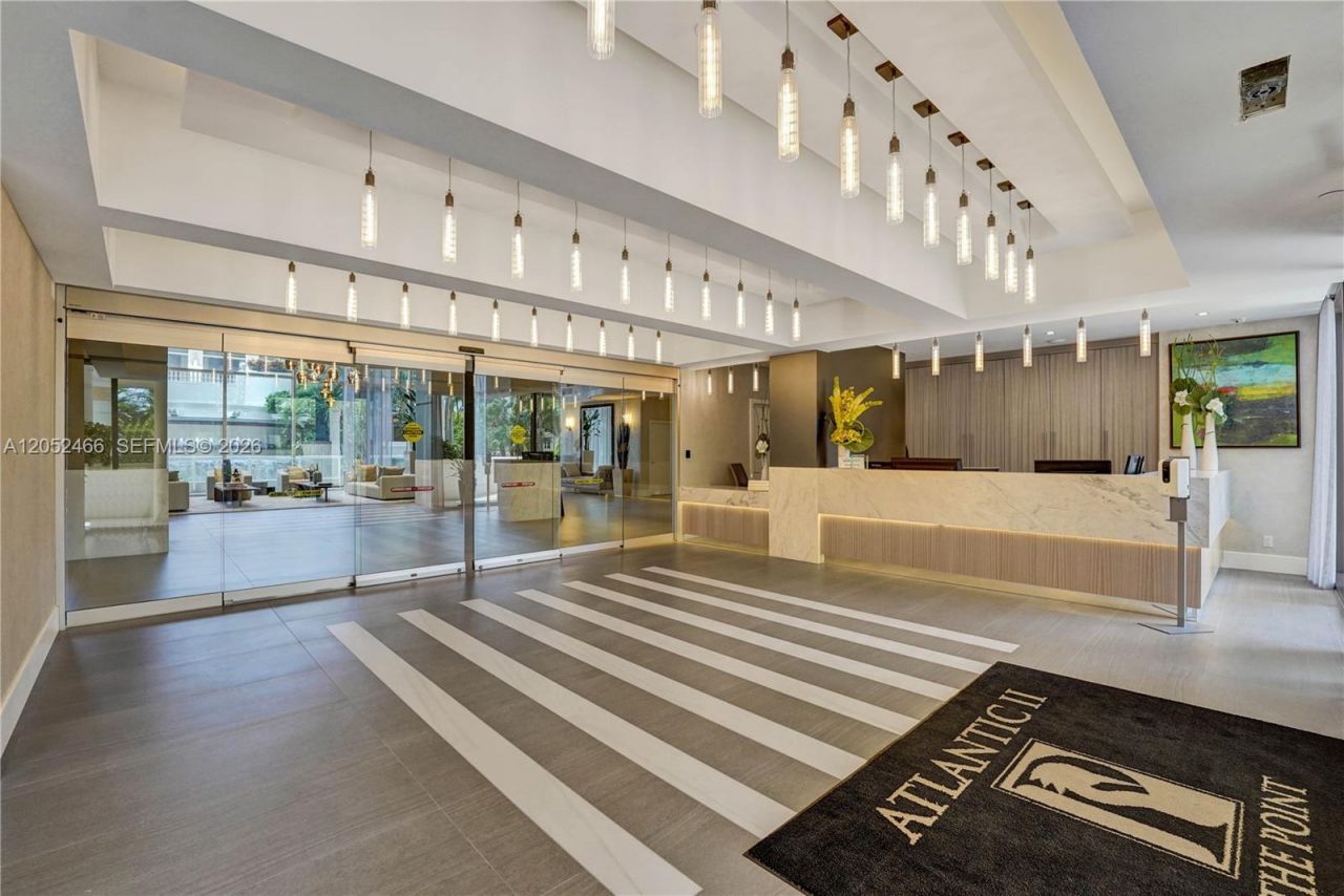 21150 Point Pl , Unit 805, Aventura, FL 33180 Photo