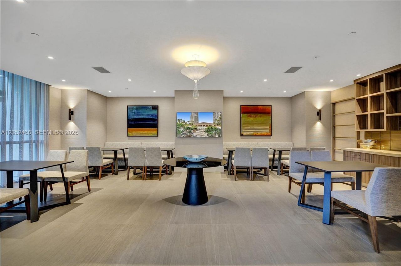 21150 Point Pl , Unit 805, Aventura, FL 33180 Photo