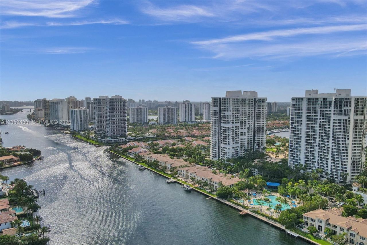 21150 Point Pl , Unit 805, Aventura, FL 33180 Photo