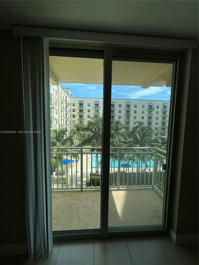 610 Clematis St , Unit 511, West Palm Beach, FL 33401 Photo
