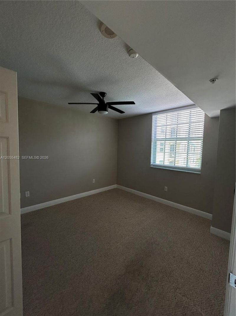 610 Clematis St , Unit 511, West Palm Beach, FL 33401 Photo
