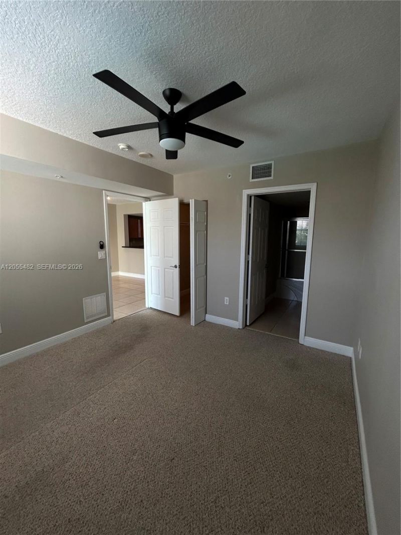 610 Clematis St , Unit 511, West Palm Beach, FL 33401 Photo