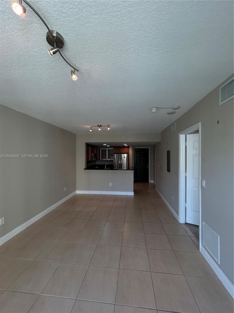 610 Clematis St , Unit 511, West Palm Beach, FL 33401 Photo