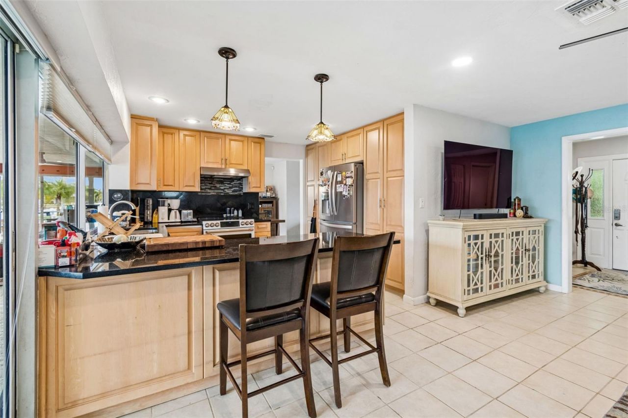1473 50th Avenue Ne, Saint Petersburg, FL 33703 Photo