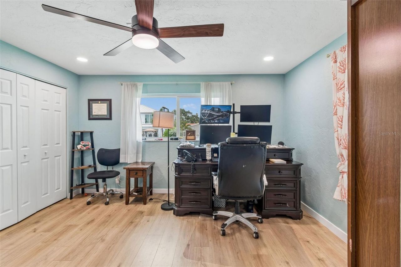 1473 50th Avenue Ne, Saint Petersburg, FL 33703 Photo