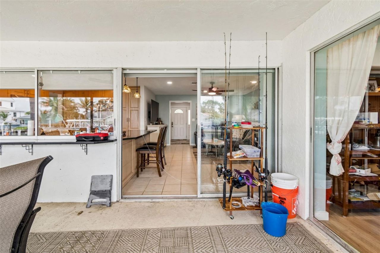 1473 50th Avenue Ne, Saint Petersburg, FL 33703 Photo