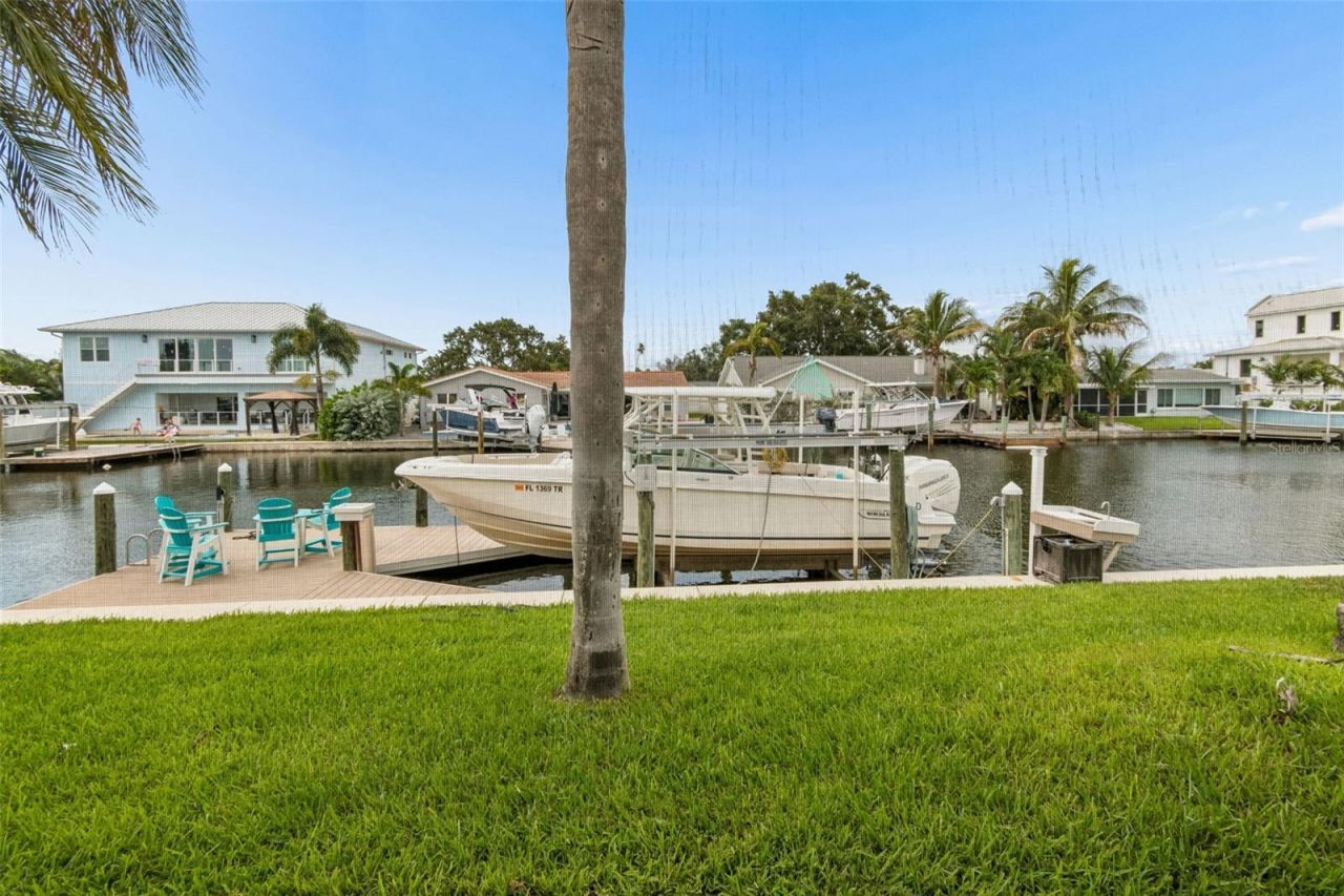 1473 50th Avenue Ne, Saint Petersburg, FL 33703 Photo