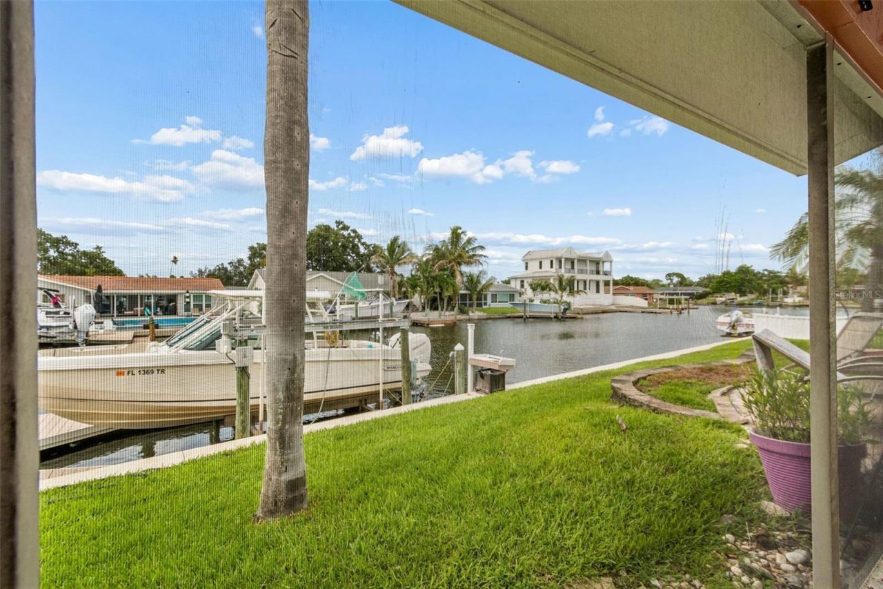 1473 50th Avenue Ne, Saint Petersburg, FL 33703 Photo