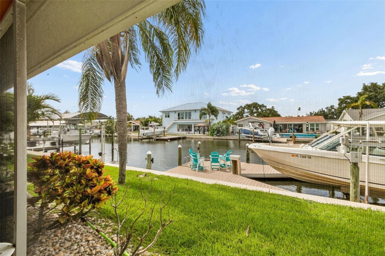 1473 50th Avenue Ne, Saint Petersburg, FL 33703 Photo