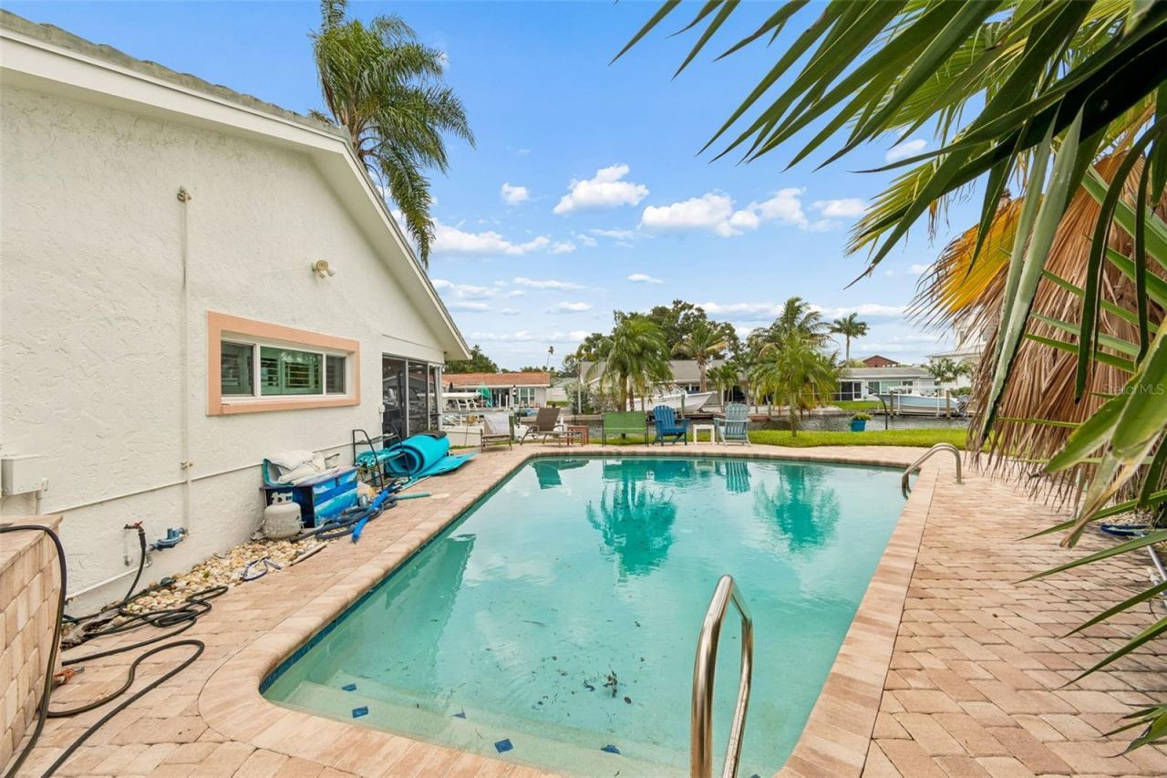 1473 50th Avenue Ne, Saint Petersburg, FL 33703 Photo