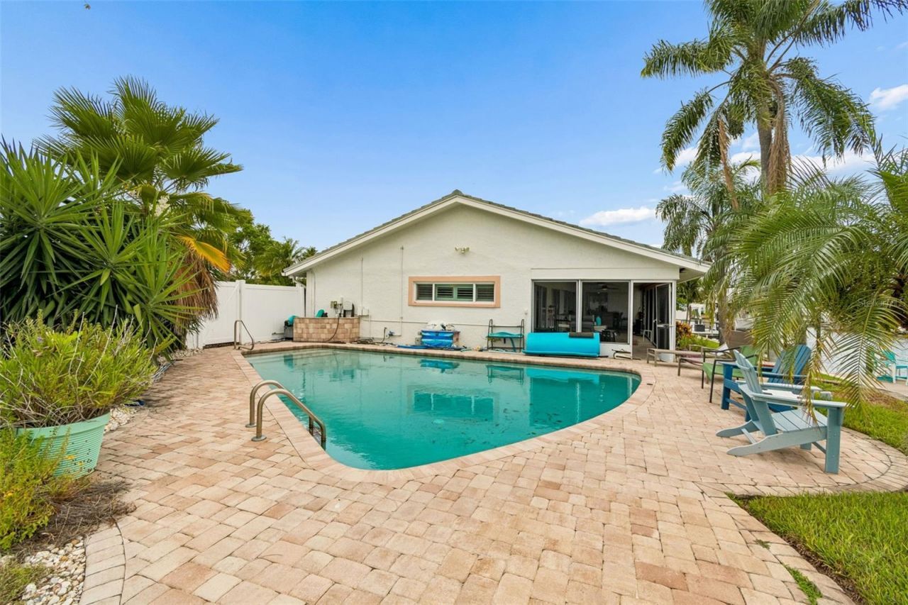 1473 50th Avenue Ne, Saint Petersburg, FL 33703 Photo