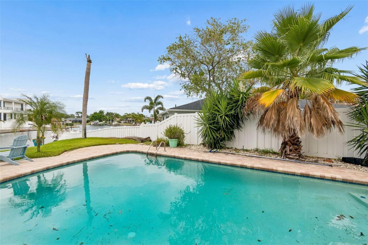 1473 50th Avenue Ne, Saint Petersburg, FL 33703 Photo