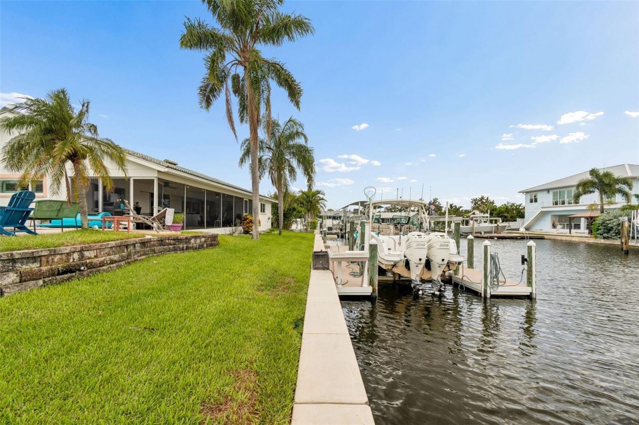 1473 50th Avenue Ne, Saint Petersburg, FL 33703 Photo
