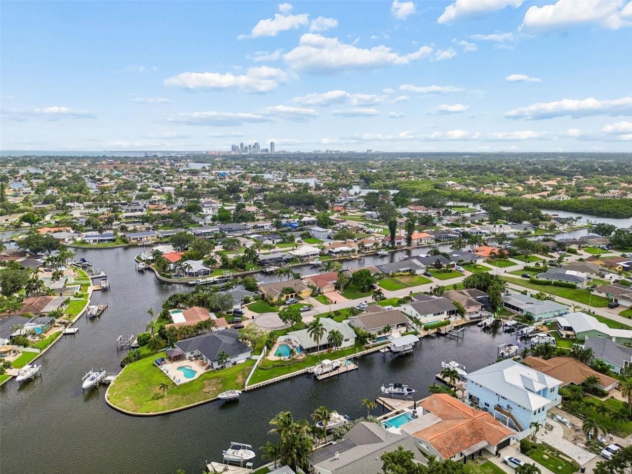 1473 50th Avenue Ne, Saint Petersburg, FL 33703 Photo