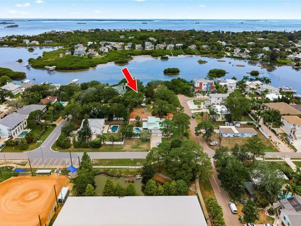 700 DELAWARE AVENUE , PALM HARBOR, FL 34683