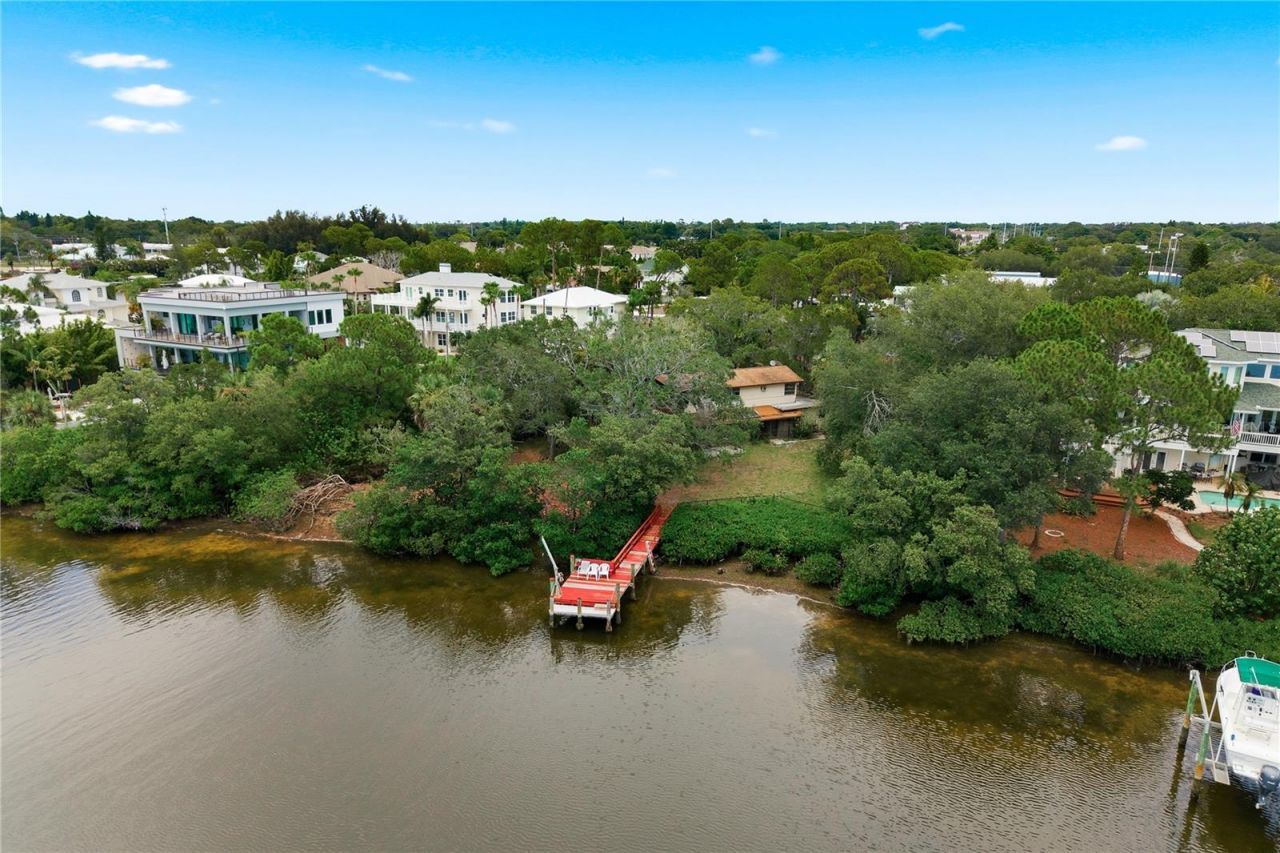 700 Delaware Avenue , Palm Harbor, FL 34683 Photo