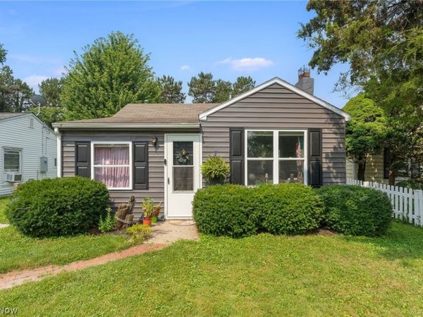 220 Morton Road , Vermilion, OH 44089