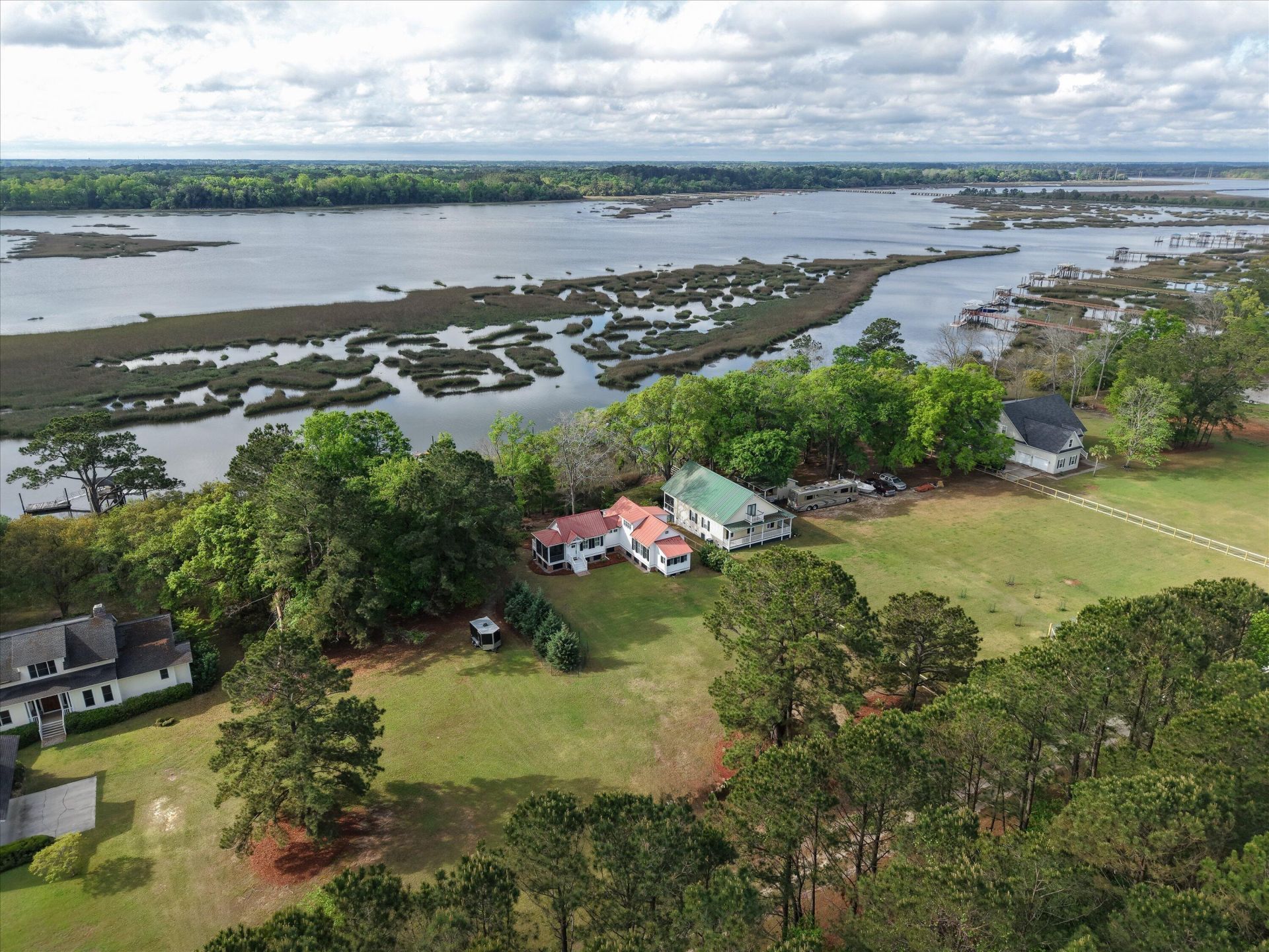 206 Marsh Pointe Drive Photo 37