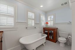 206 Marsh Pointe Drive photo 4