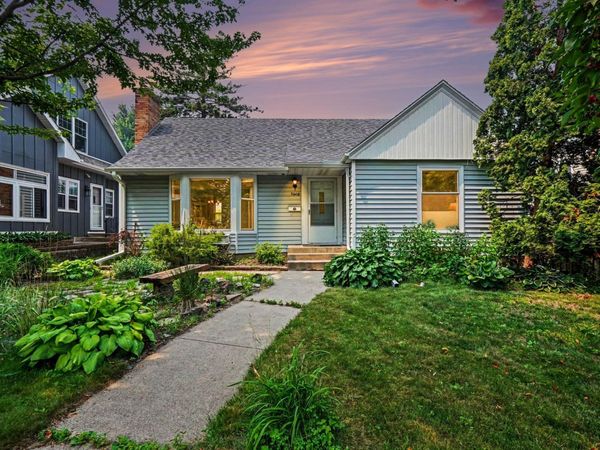 5908 12th Avenue S, Minneapolis, MN 55417
