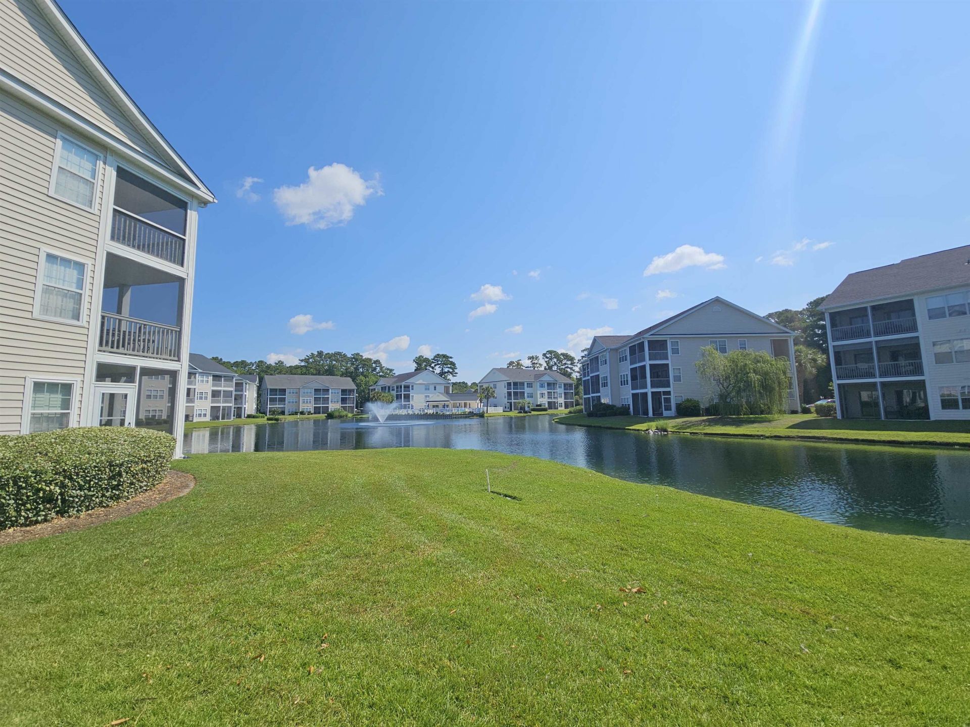 643 Woodmore Dr.  Photo 8
