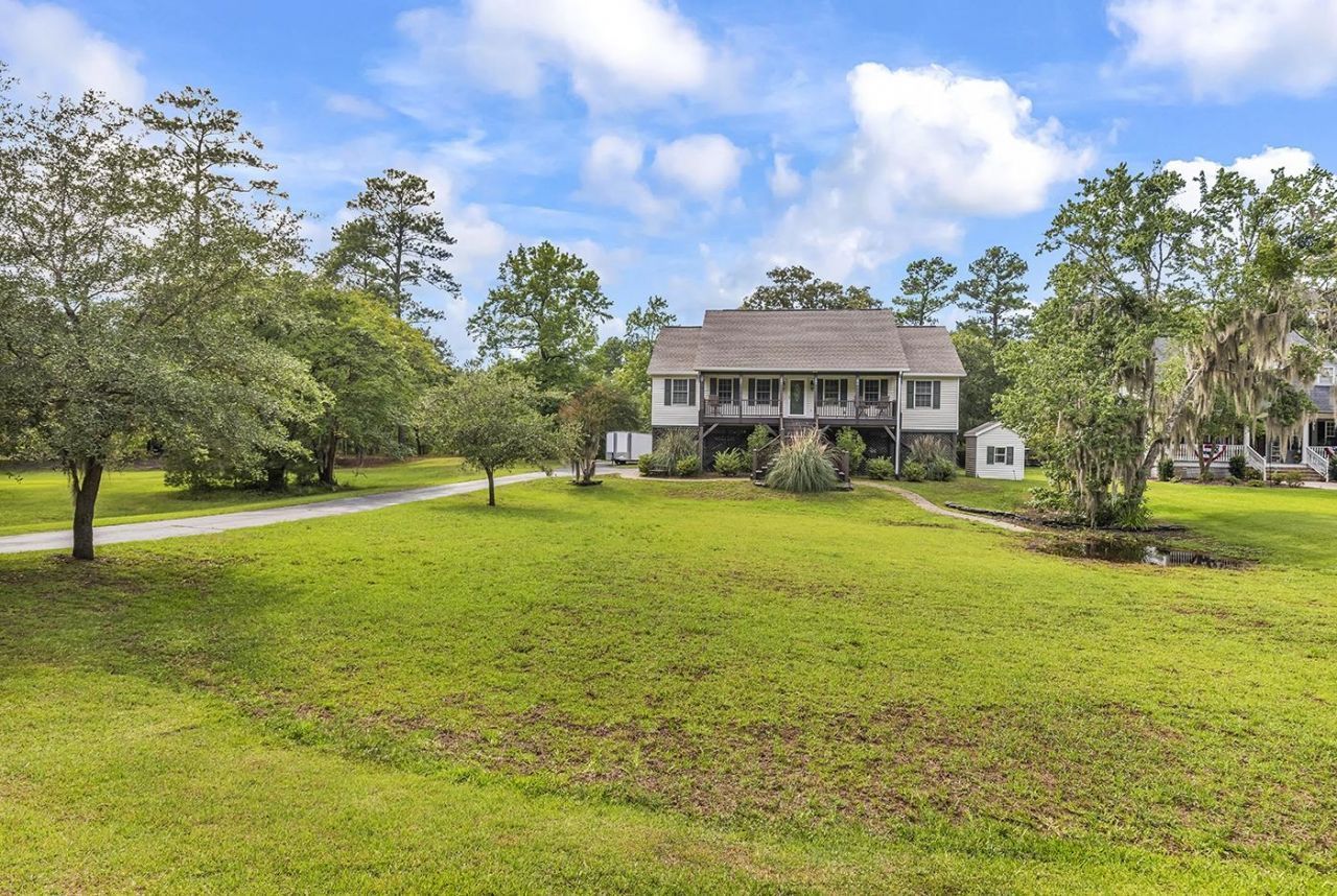 1870 Gray Oaks Dr. Photo 55