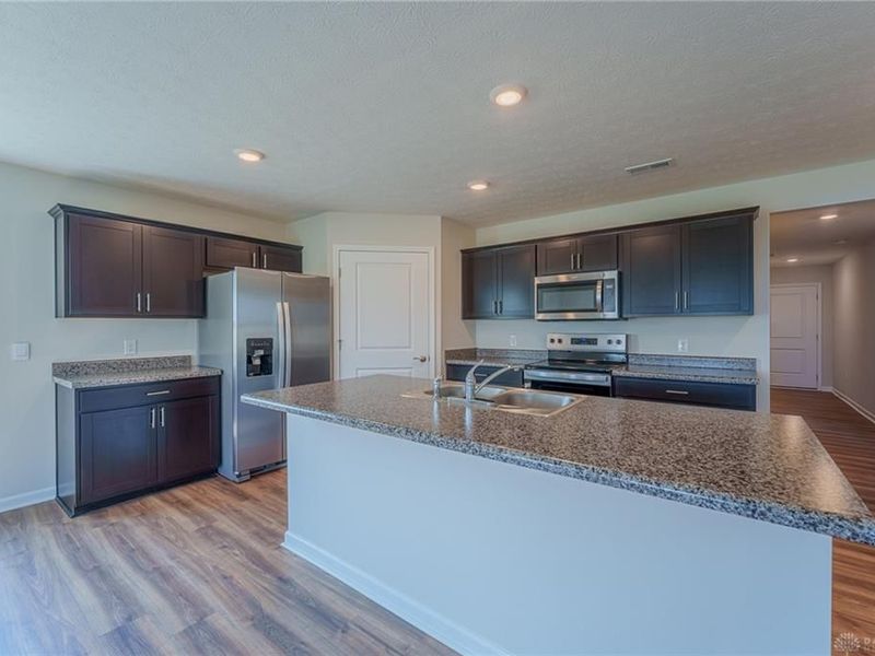305 Lightfoot Court, New Carlisle, OH 45344 Photo 19