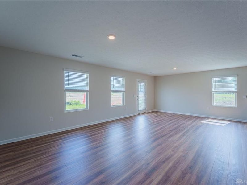 305 Lightfoot Court, New Carlisle, OH 45344 Photo 29