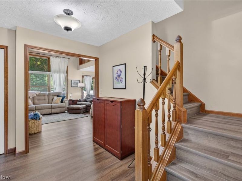 9610 Fox Meadow Lane, Chardon, OH 44024 Photo 32