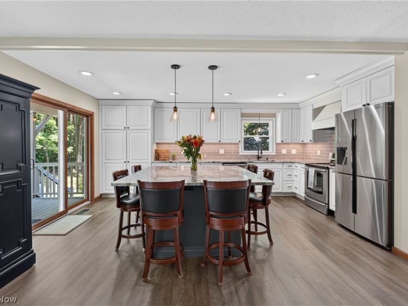9610 Fox Meadow Lane, Chardon, OH 44024 Photo 6