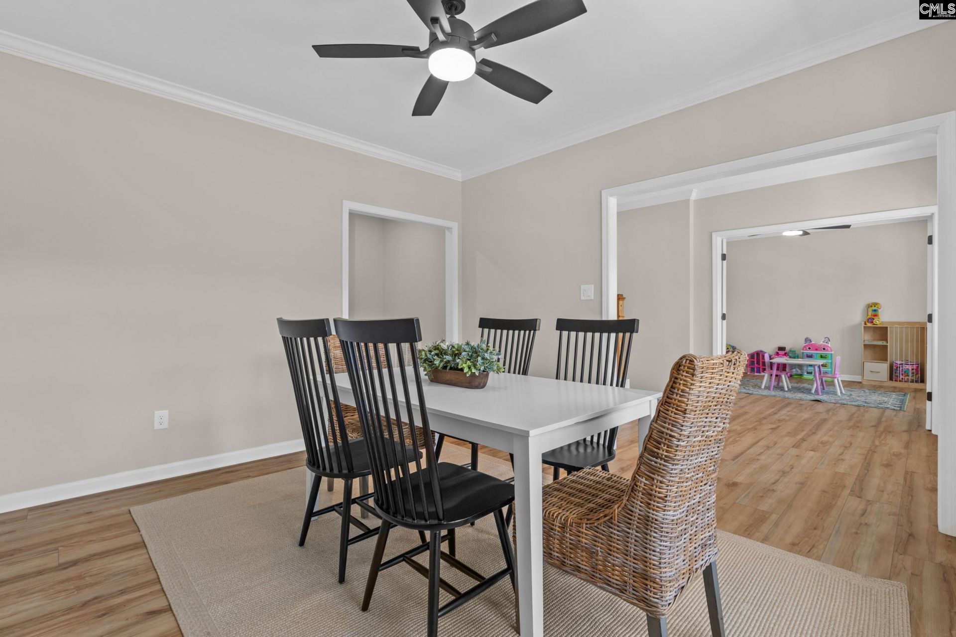 453 Bryan Street  Photo 5