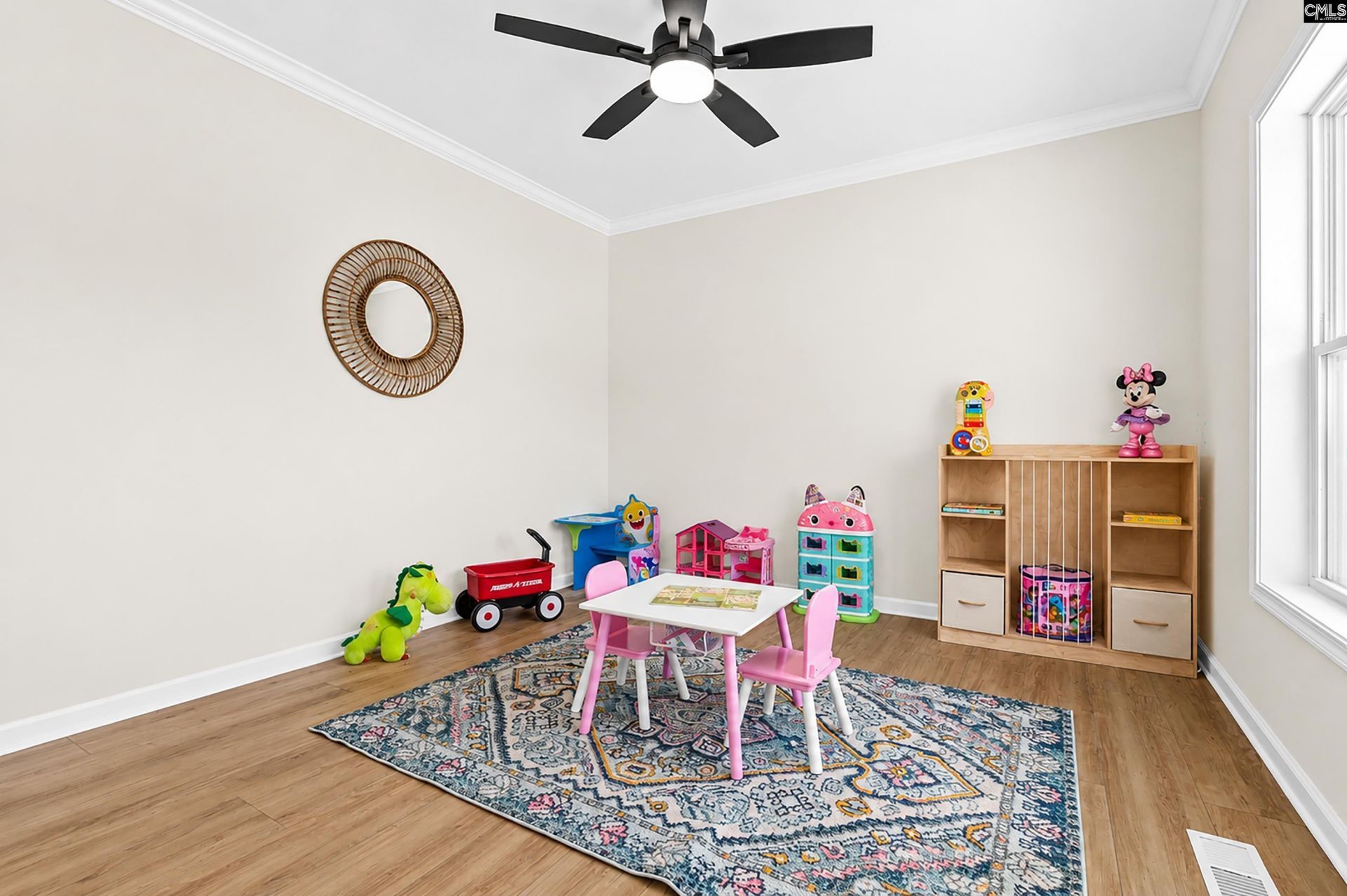 453 Bryan Street  Photo 8