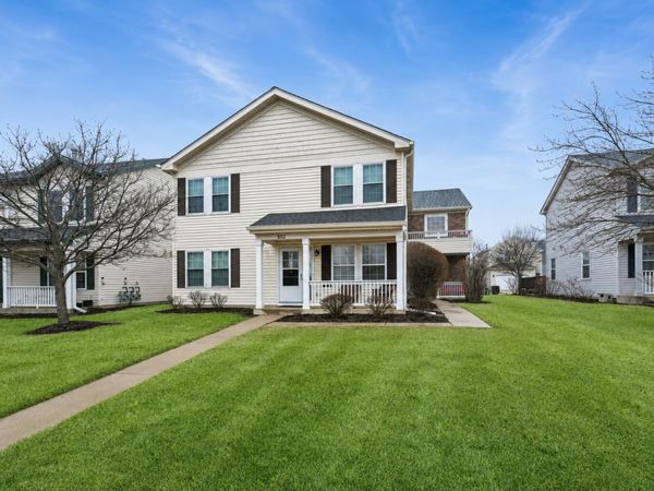 356 OGDEN FALLS Boulevard , Unit 356, Oswego, IL 60543